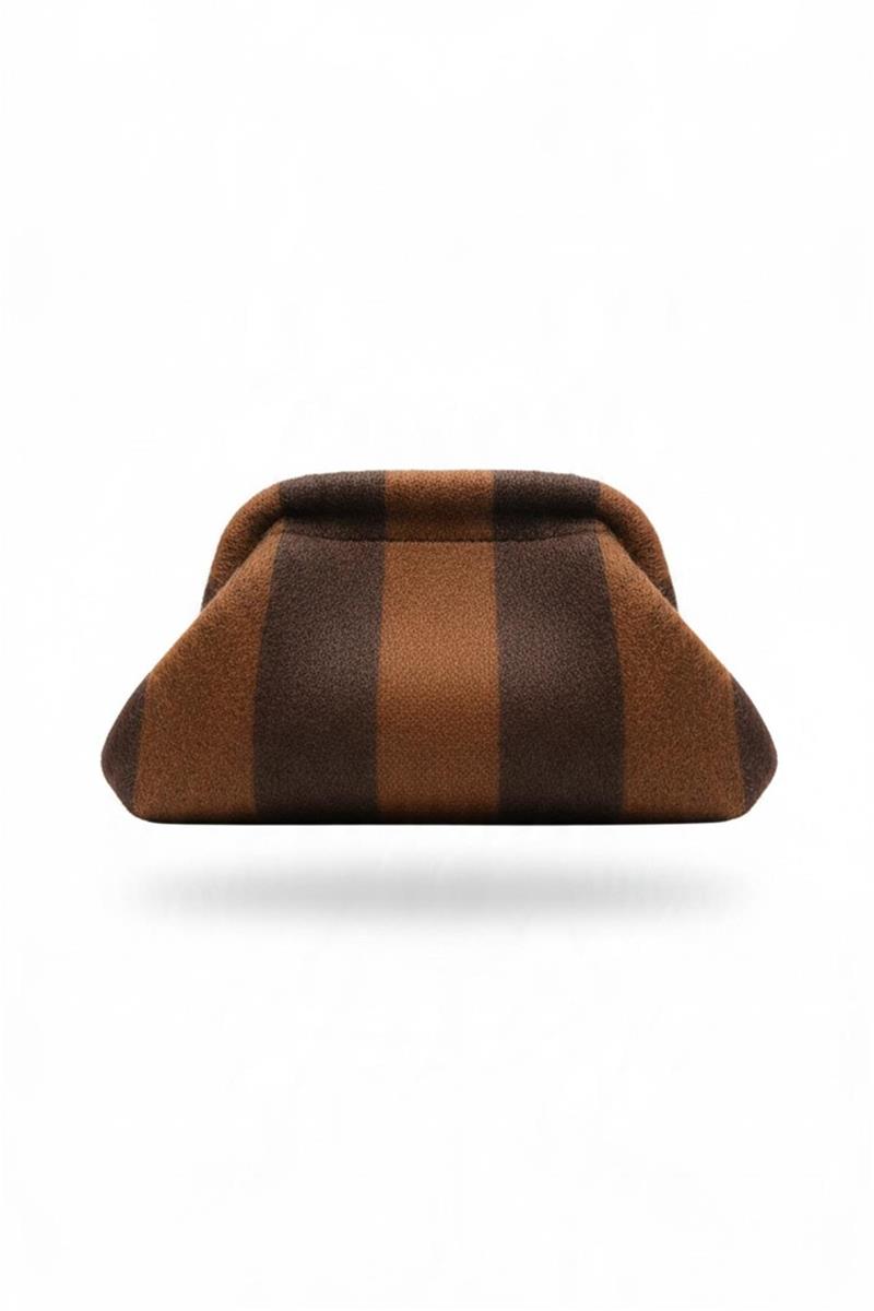 borsa modello clutch nappy